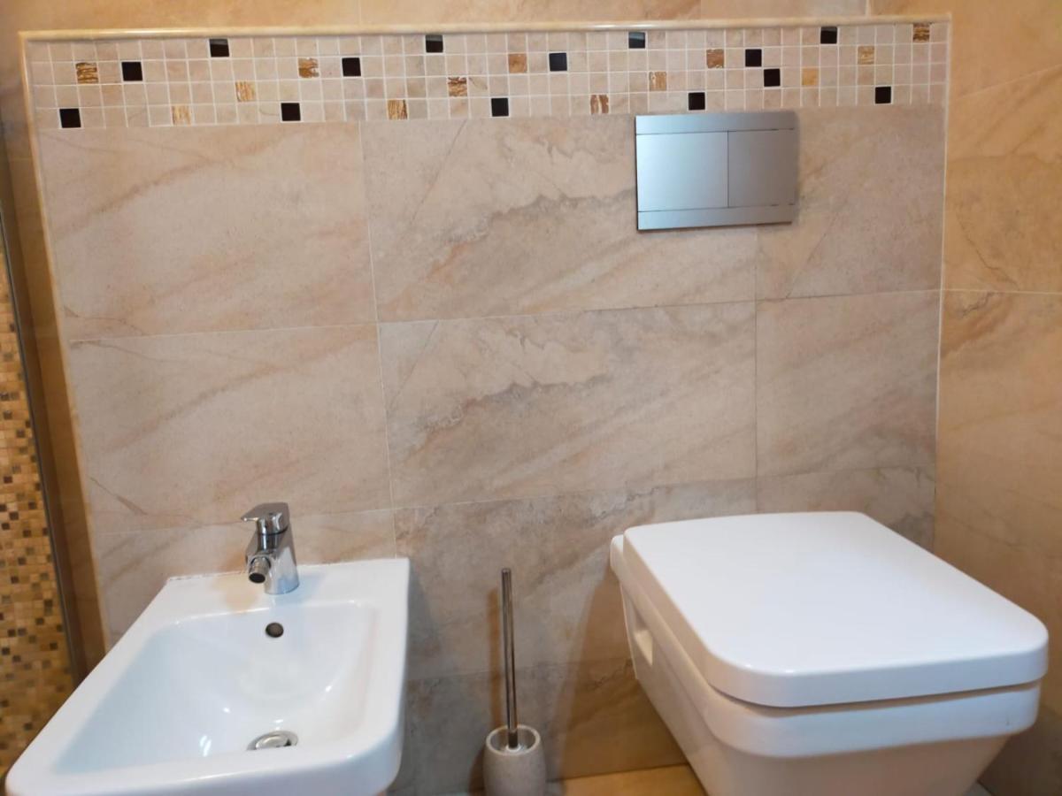 Apartamento Hunyadi Luxury Dna Stanca 1 Sibiu Exterior foto