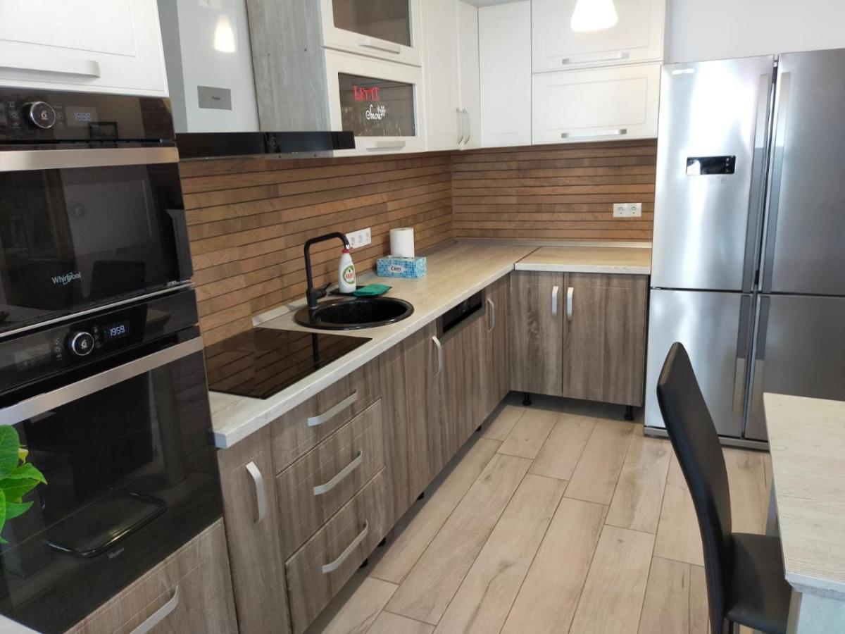 Apartamento Hunyadi Luxury Dna Stanca 1 Sibiu Exterior foto